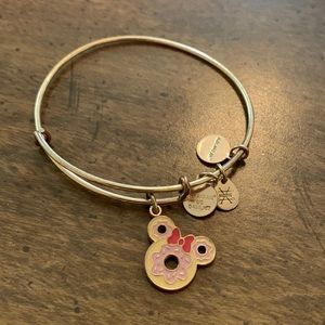 Alex and ani Minnie donut bracelet